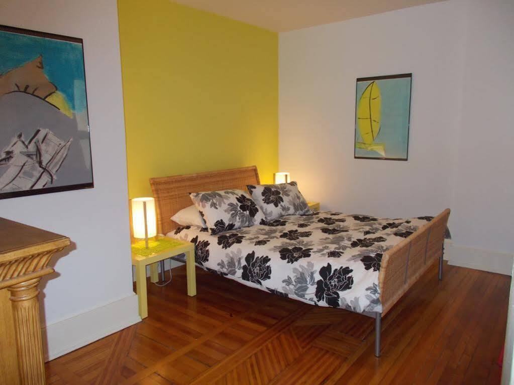 Absolute 1000 Islands Monthly Suites Gananoque Buitenkant foto